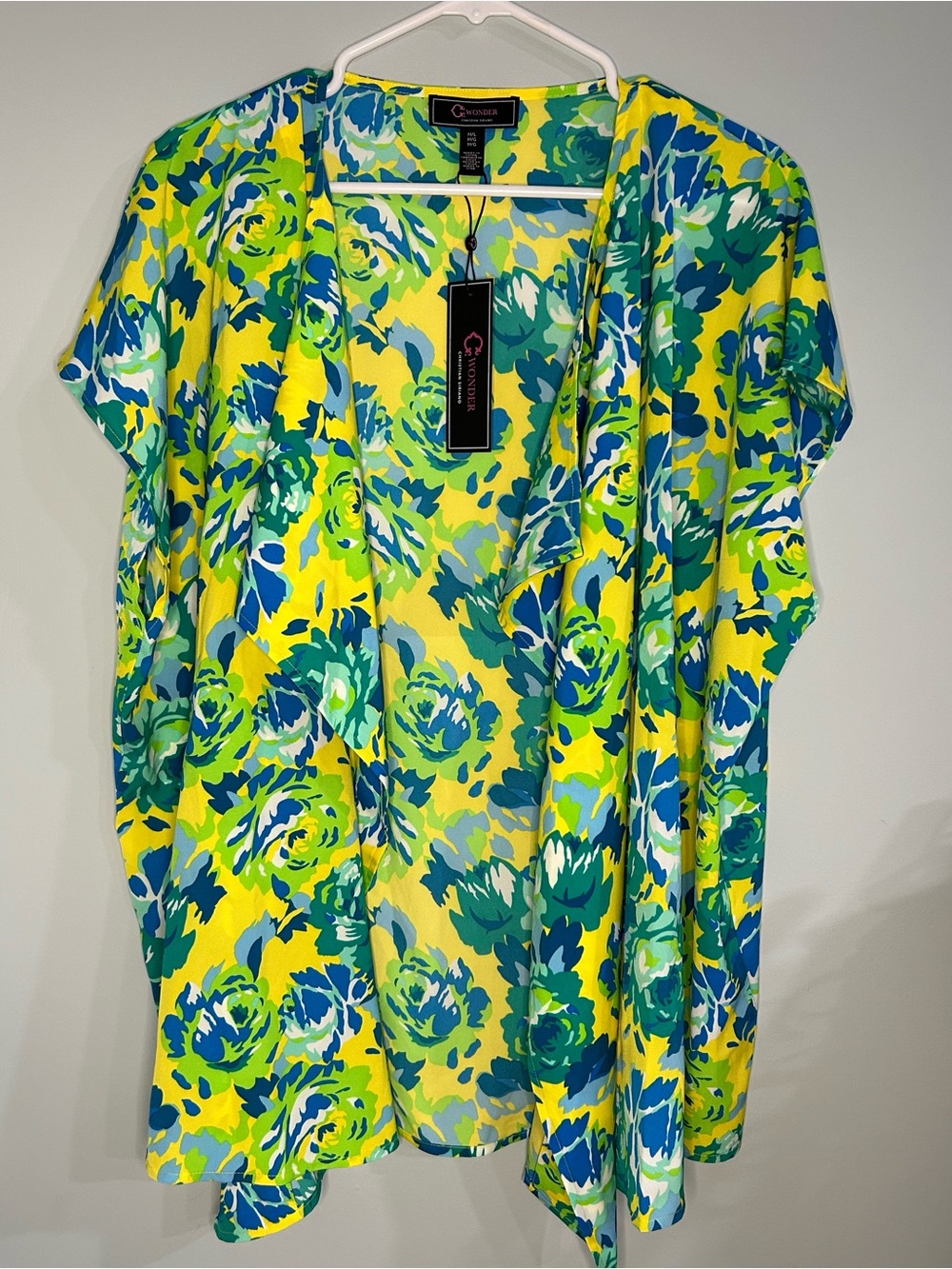 C. Wonder for Christian Siriano Vibrant Kimono Dopamine Medium/Large
